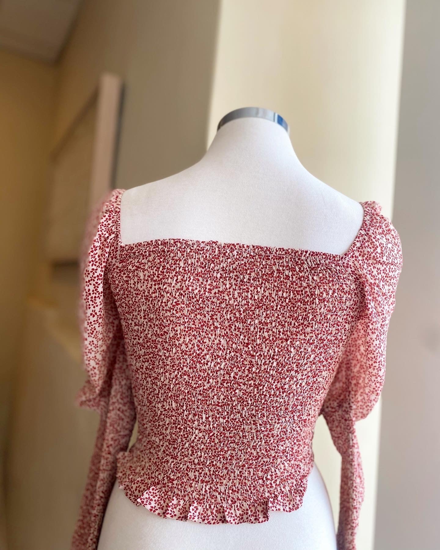 O/S Rouge Arm Pattern Top FINAL SALE