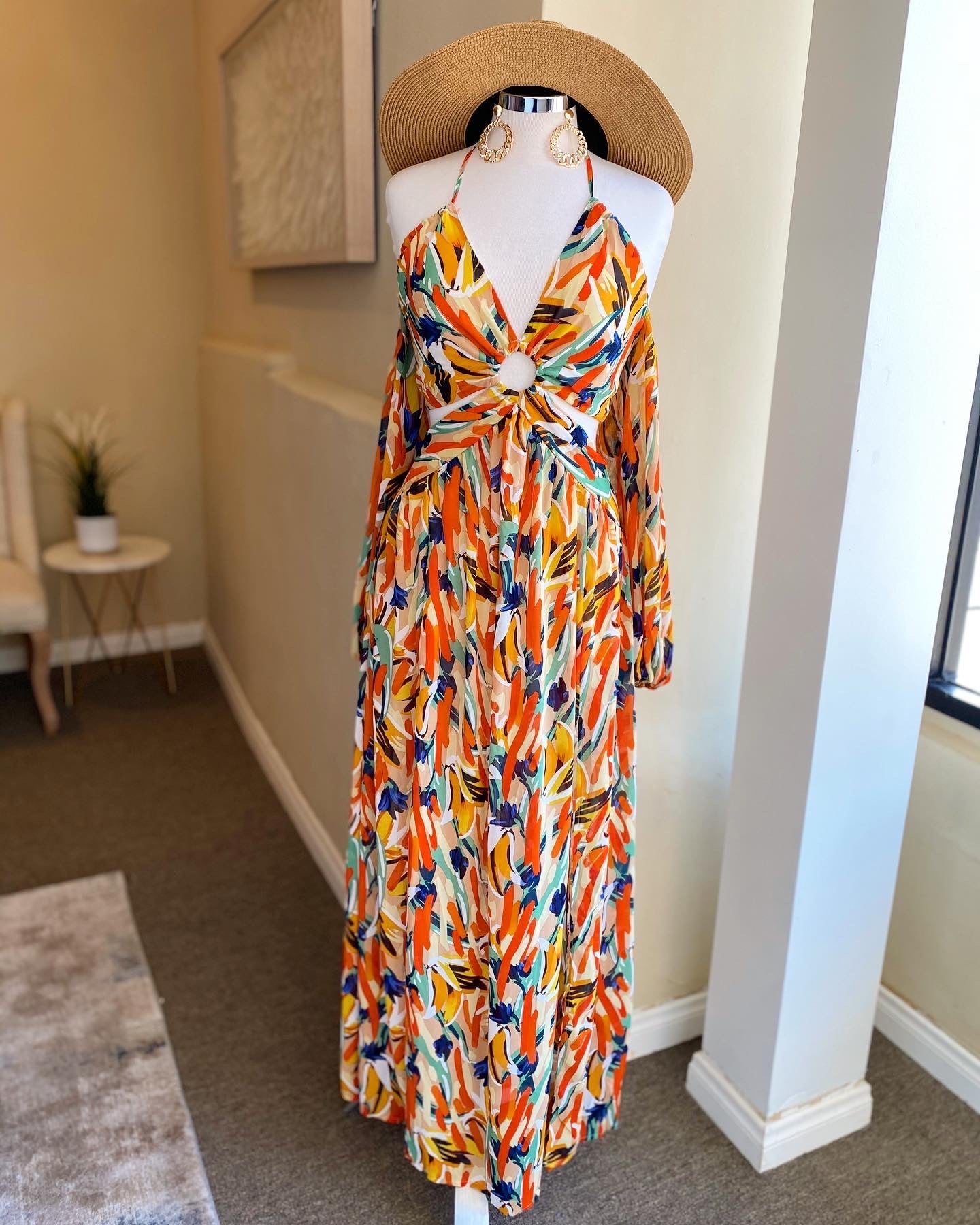 O/S Keyhole Cut out Maxi Dress