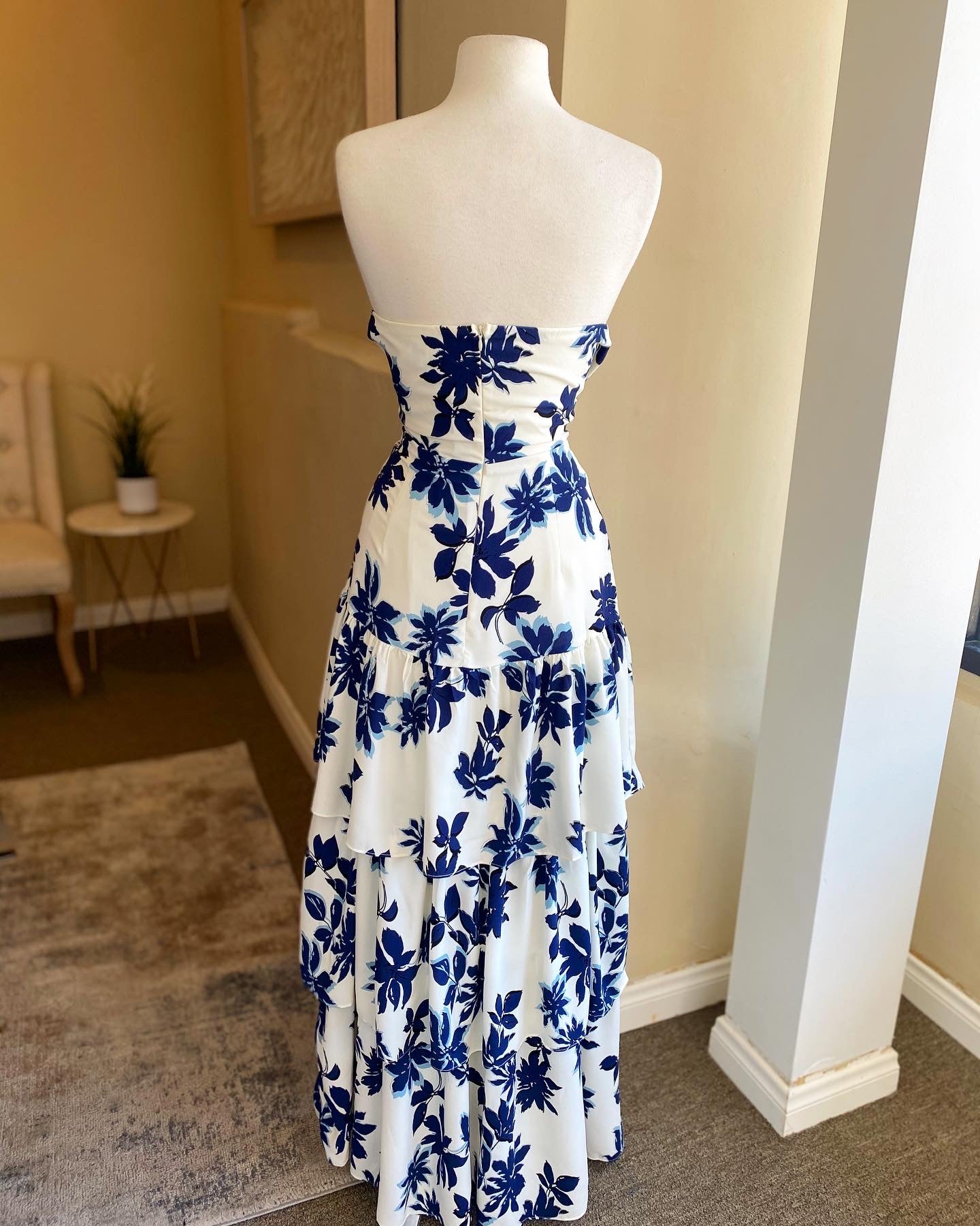 Halter Neck Maxi Dress