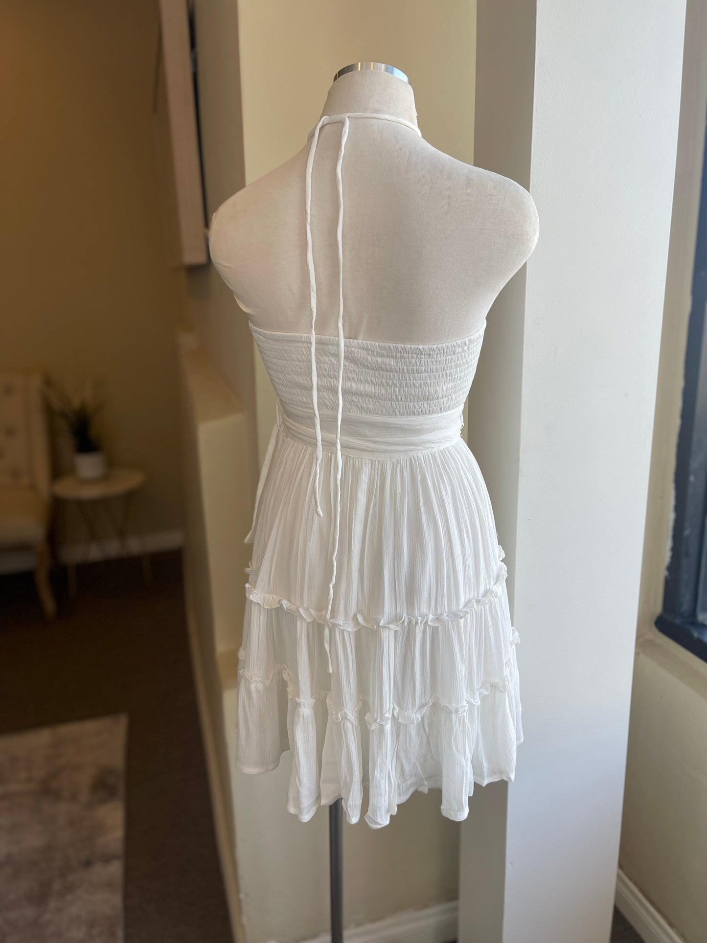 O/S Cutout Tiered Mini