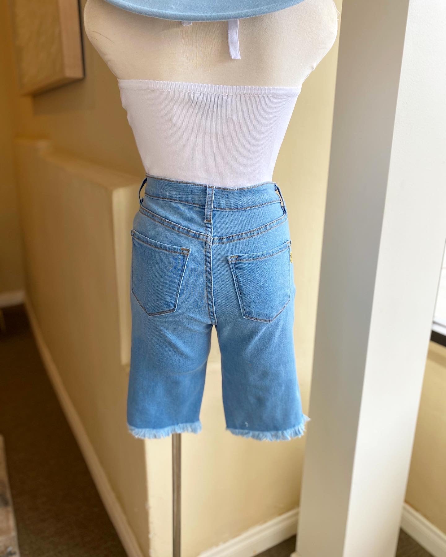 Mid Jean Shorts
