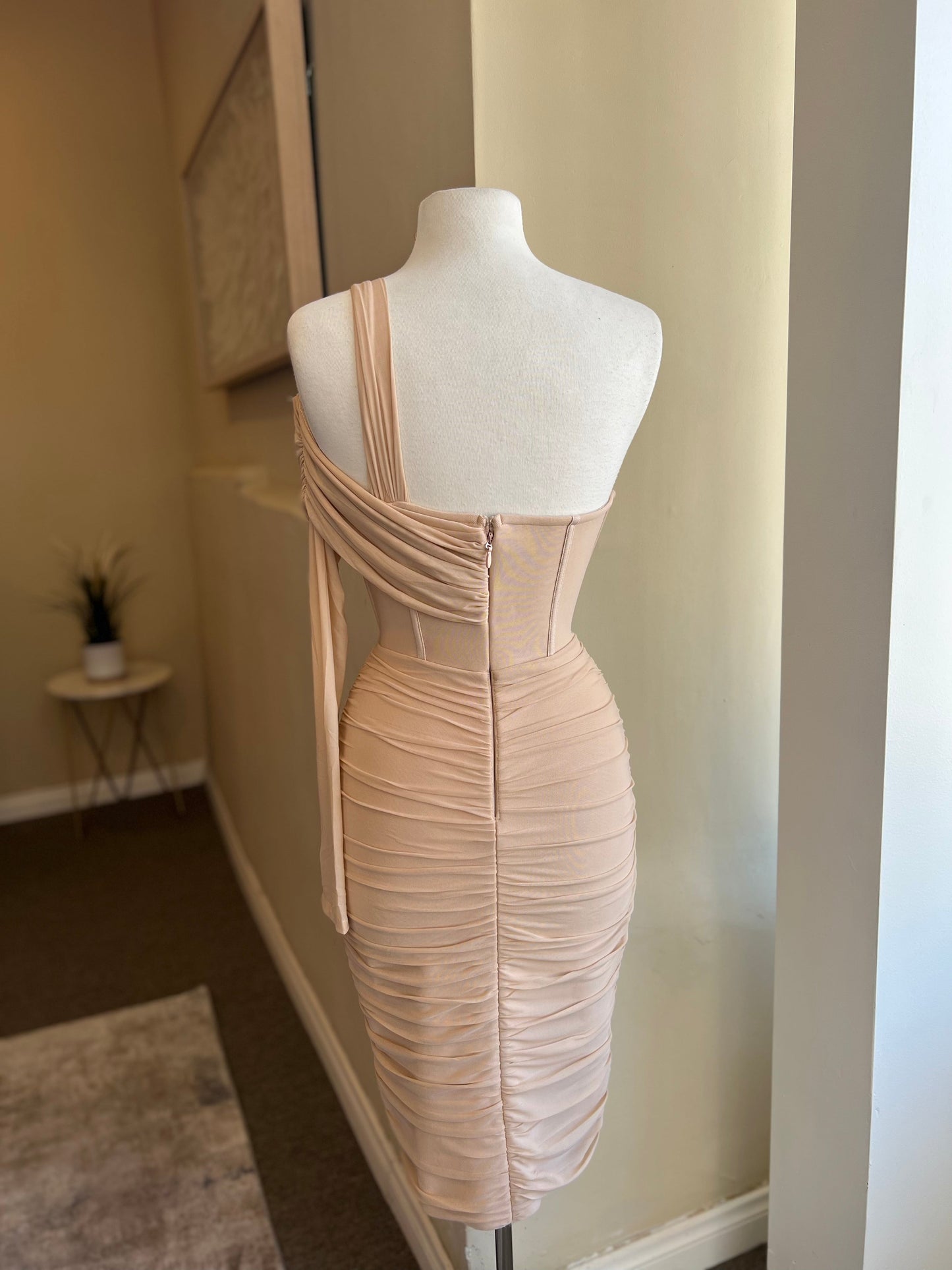 One Sleeve Bustier Top Midi