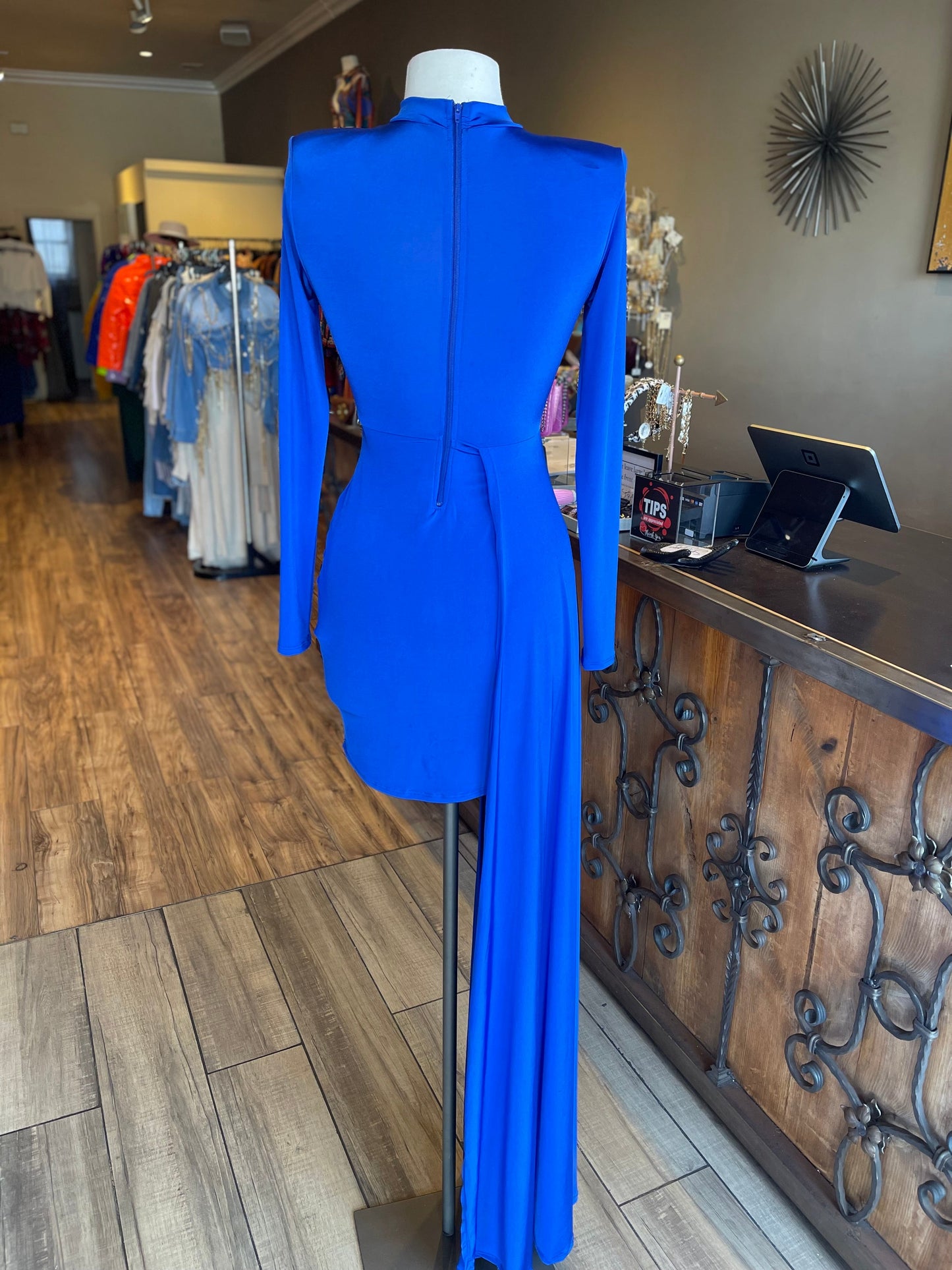 Belly Cutout Mini Dress W Side Cover Skirt