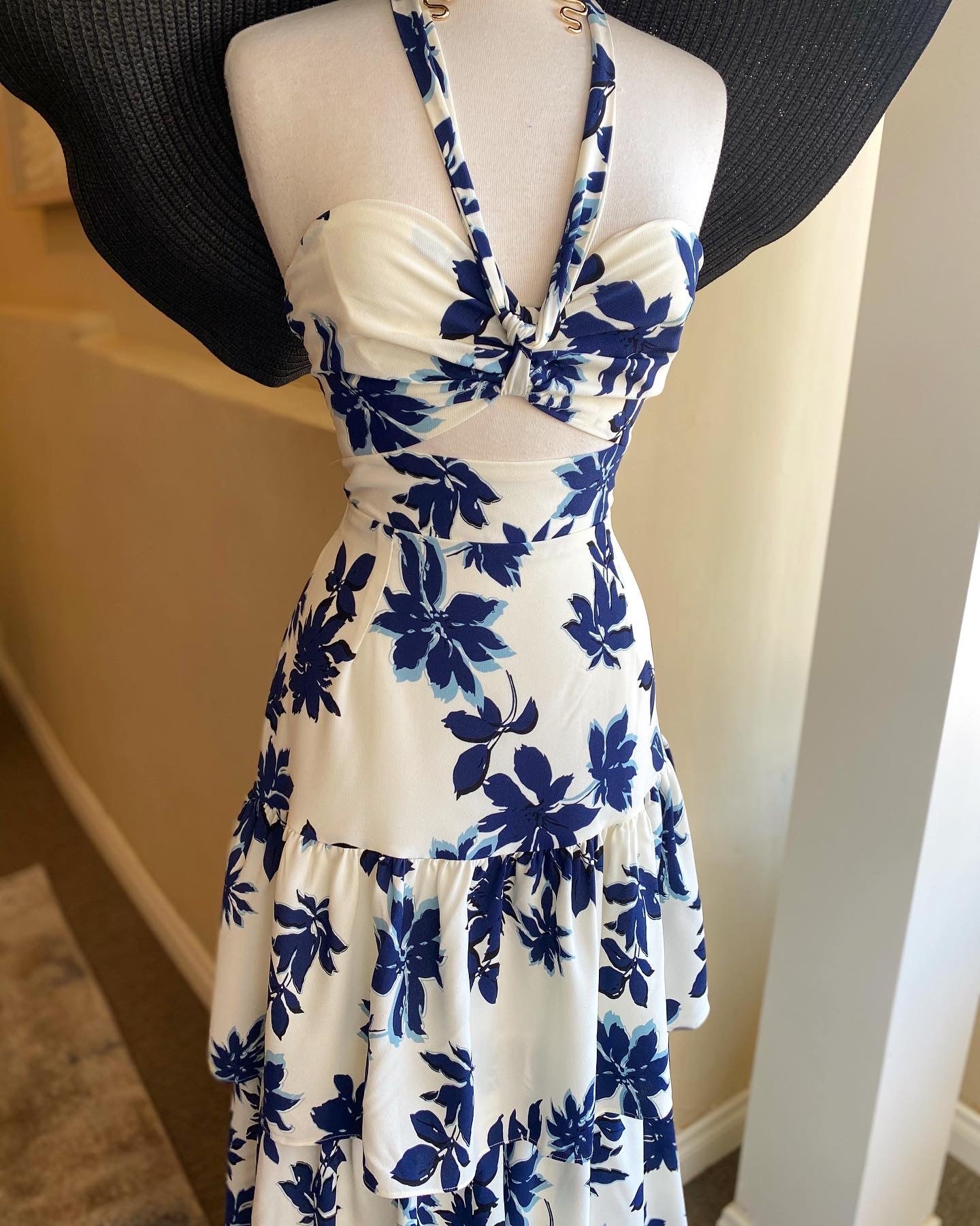 Halter Neck Maxi Dress
