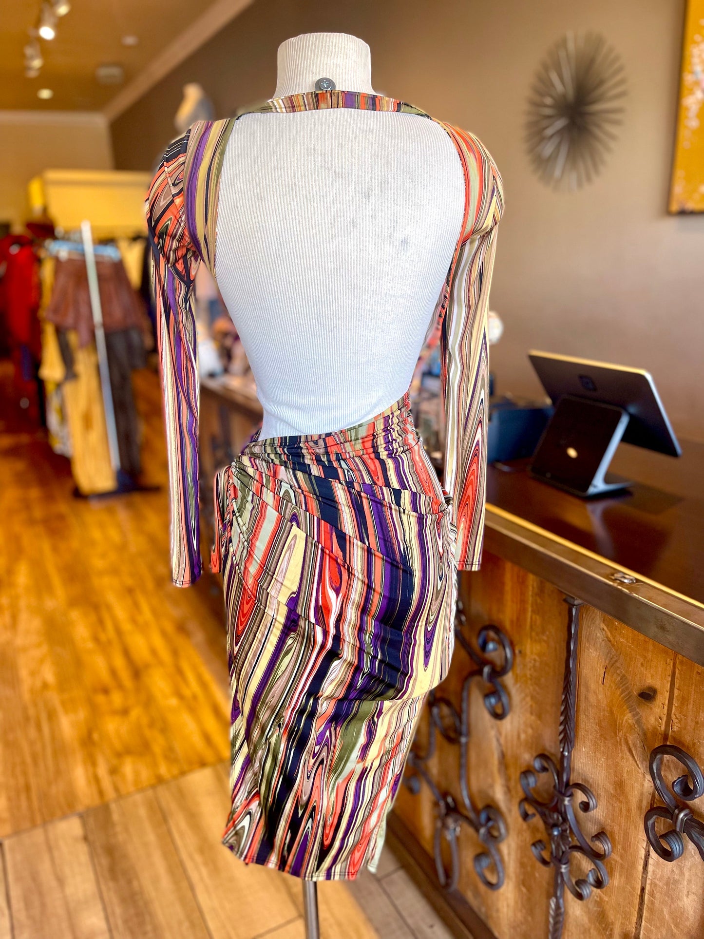 Backless Scrunge MIDI Dress