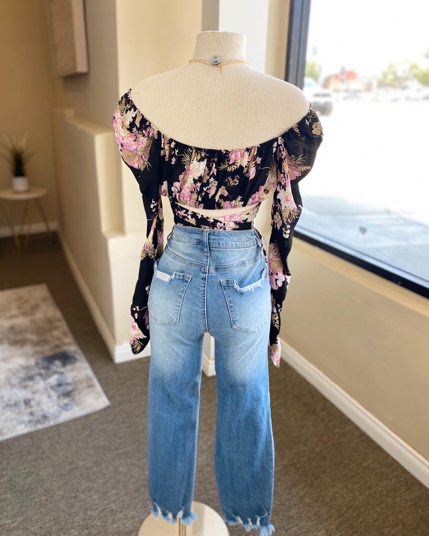 Black Floral Tye Top