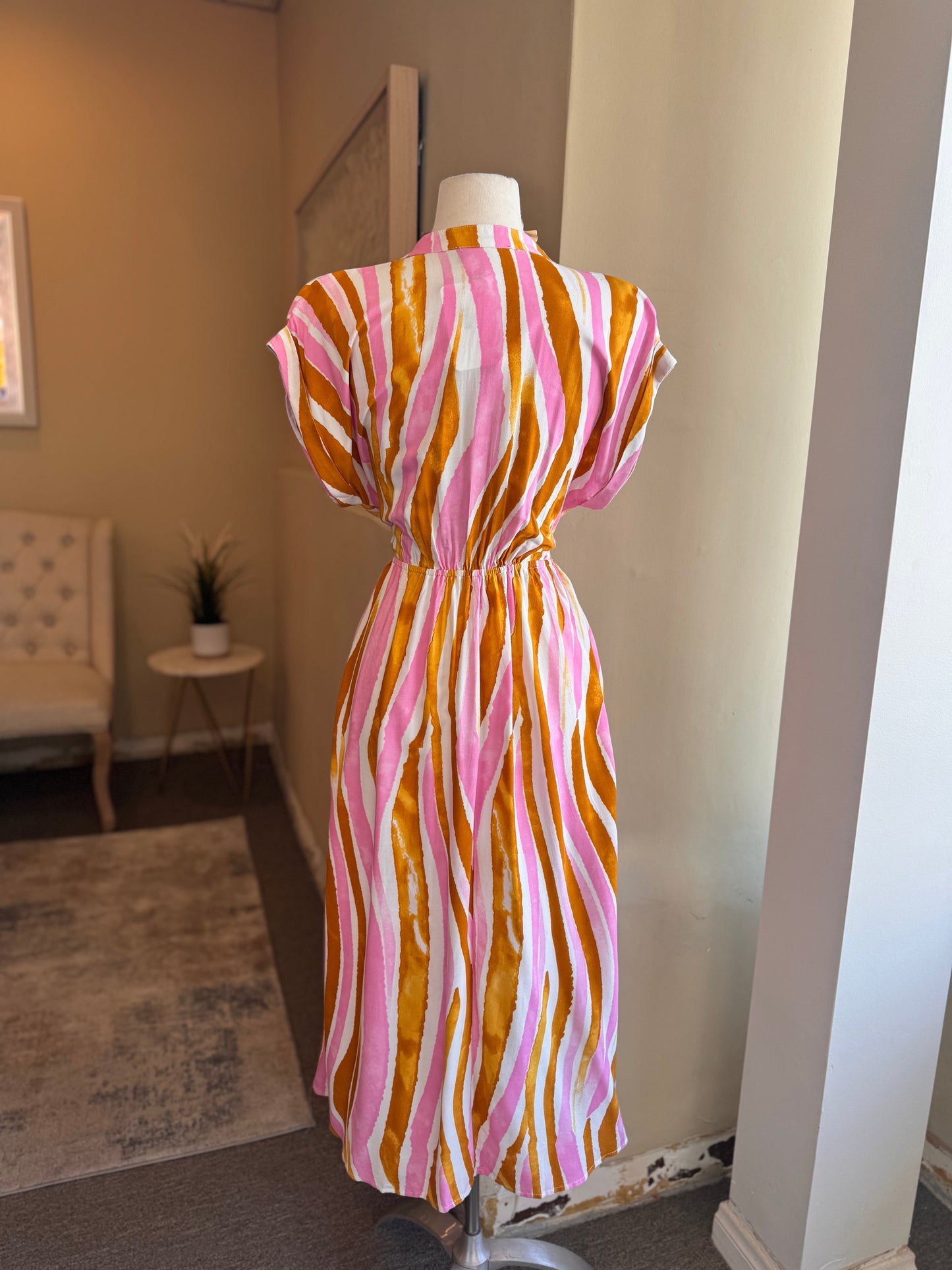 Cut Out Waisted MIDI