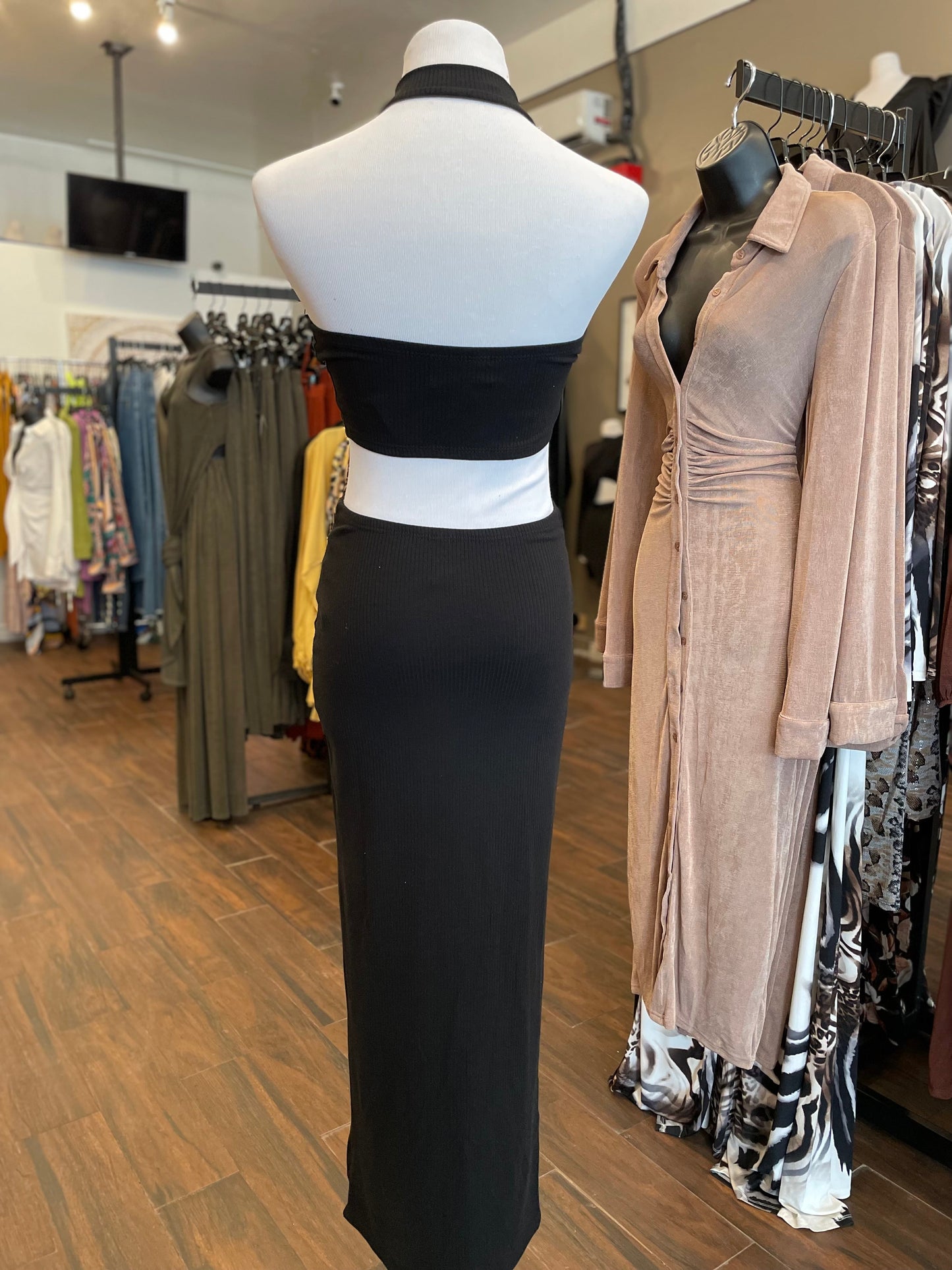 Halter Neck Tube Bra Skirt Set