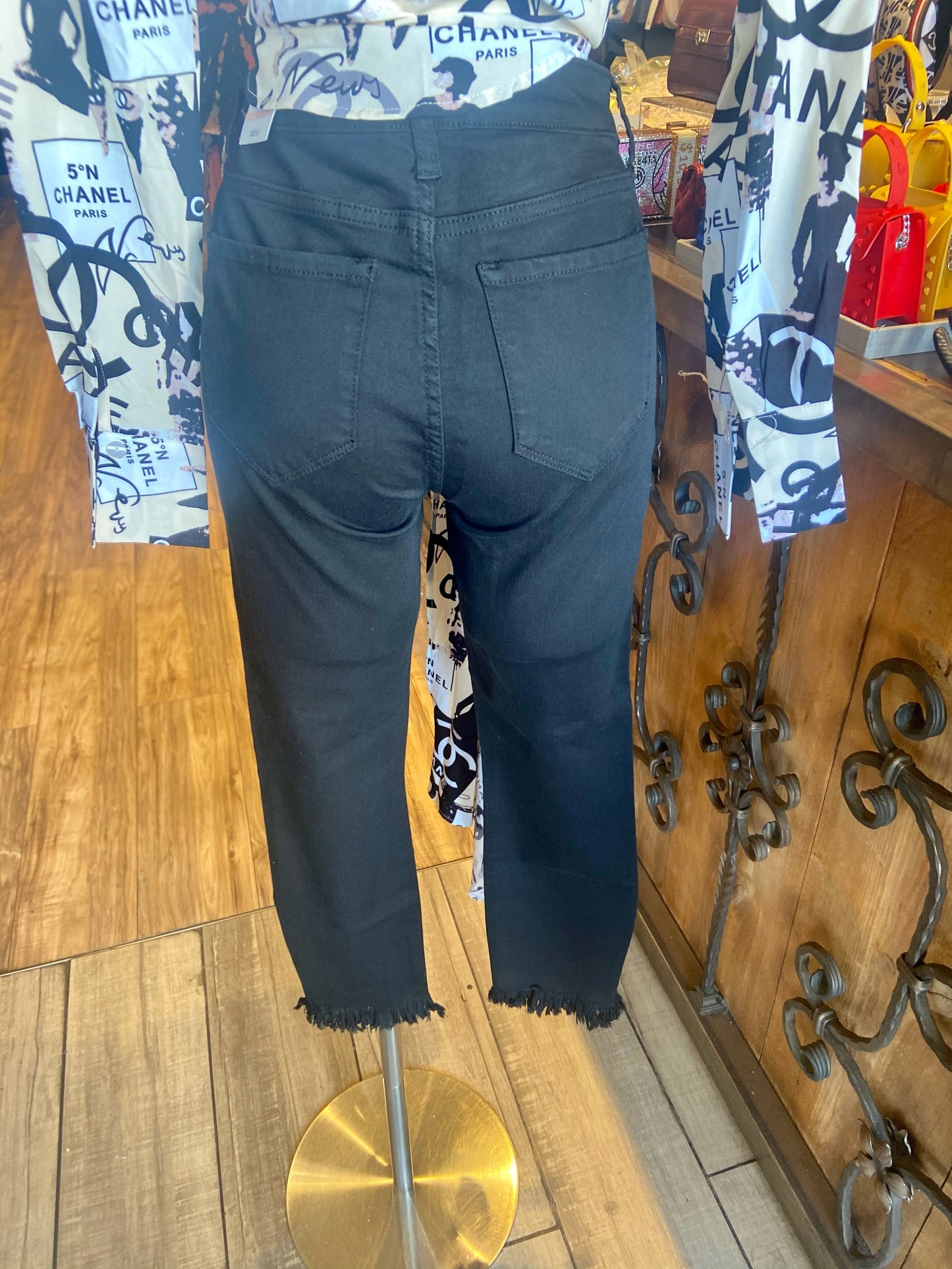 Mid Rise Slant Fray Skinny