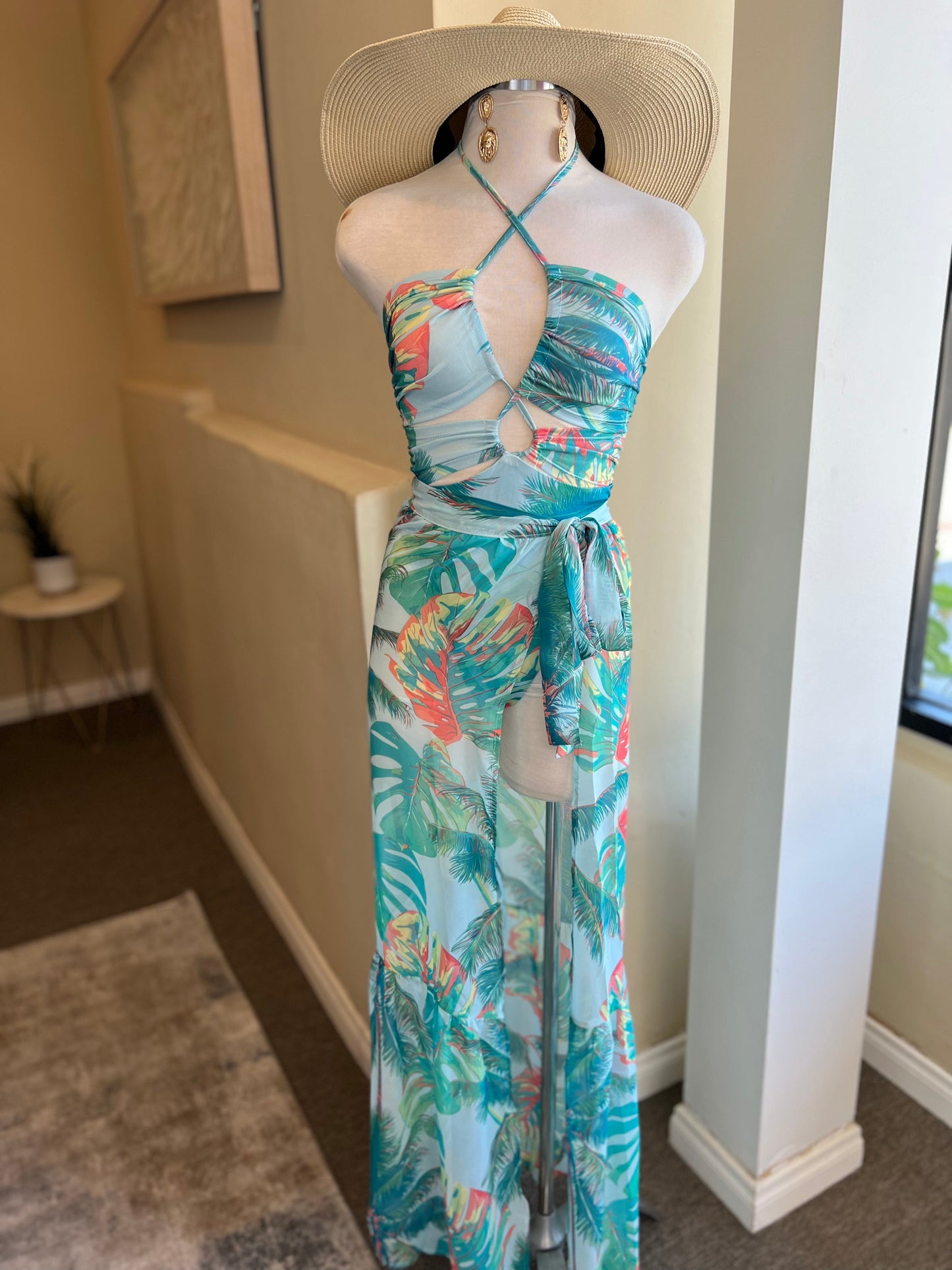 Printed Cutout Swimsuit Set