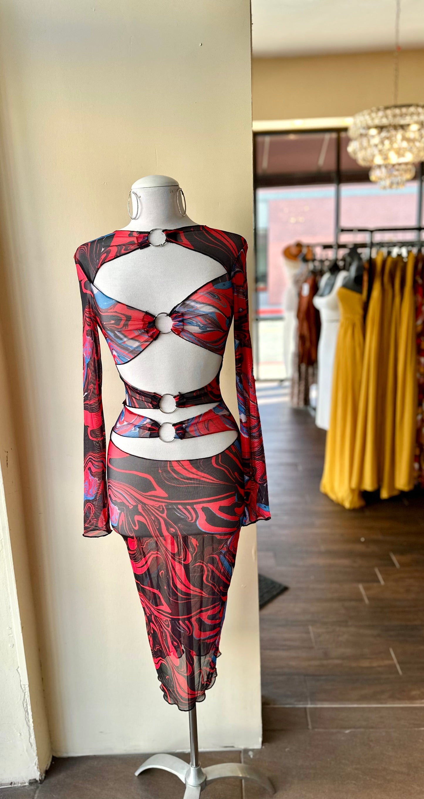 Long Sleeve O Ring Maxi Dress