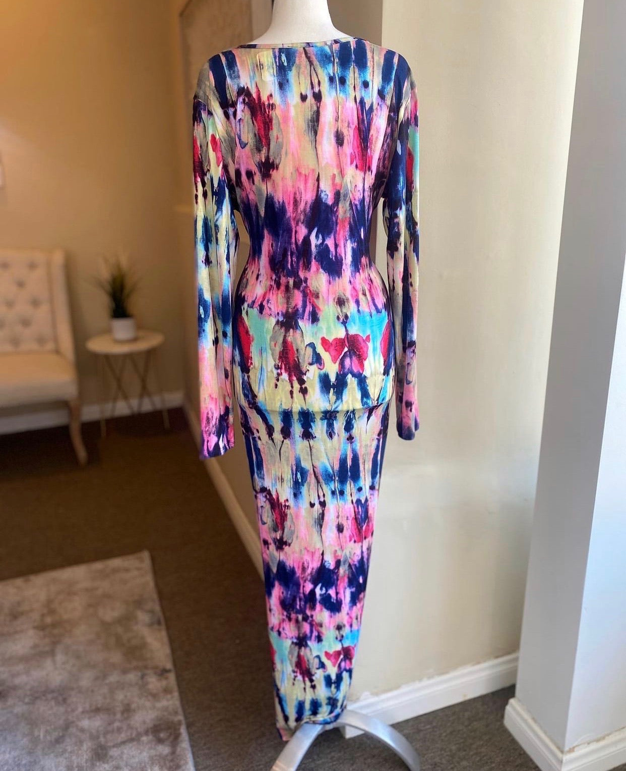 Printed V Cut Fitted Dress