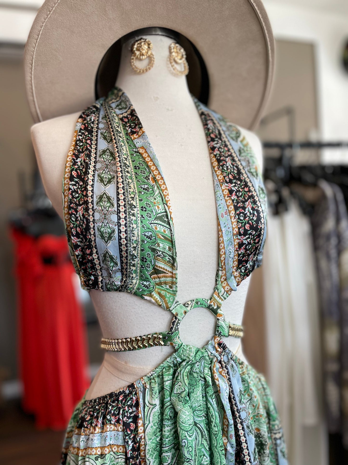 Sleeveless O Ring Cutout Maxi