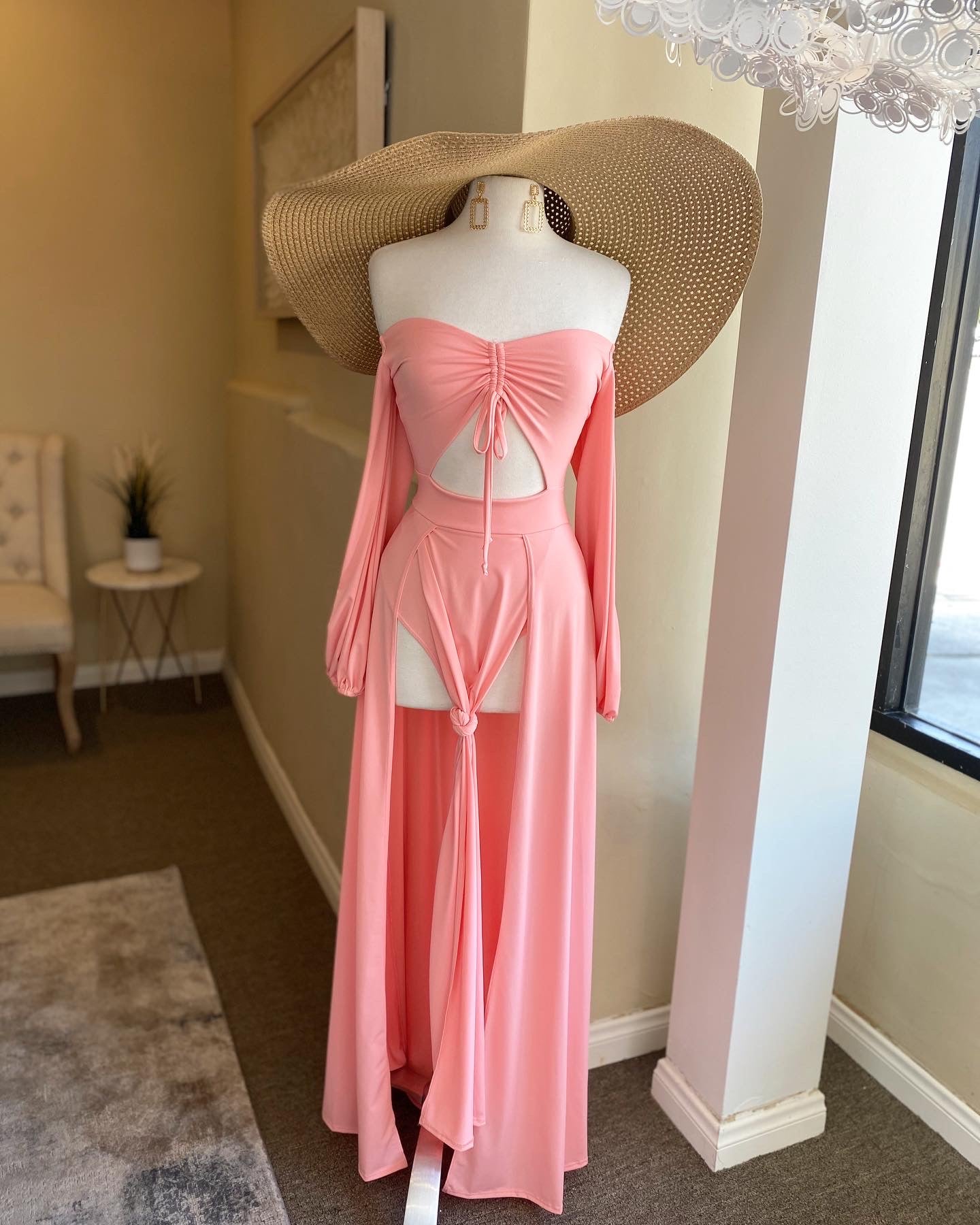 O/S Long Sleeve Side Slit Dress