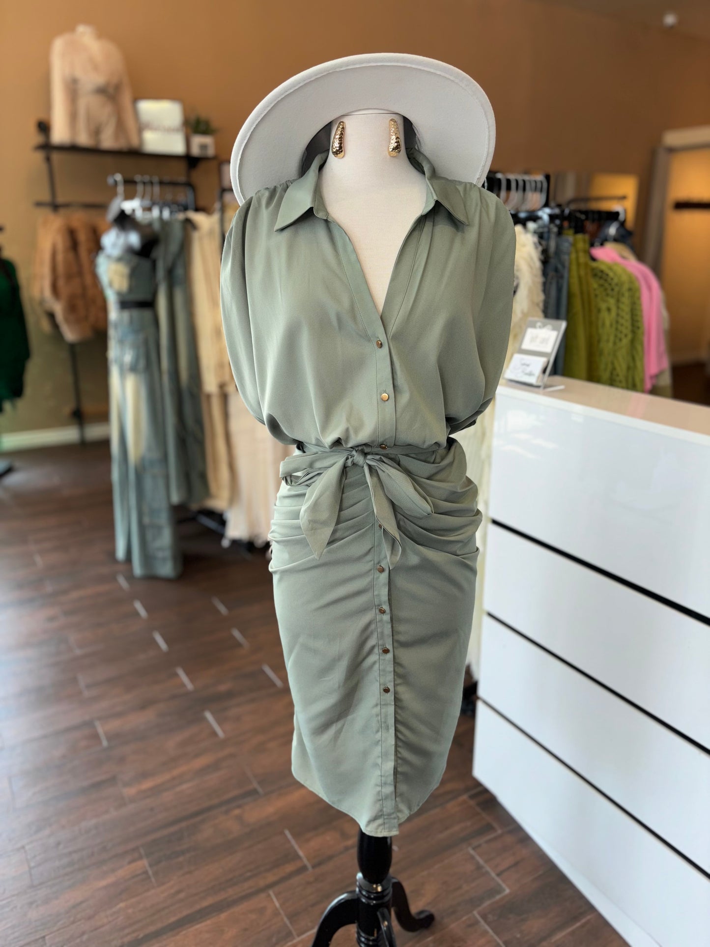 Sleeveless Front Tie Button Dress