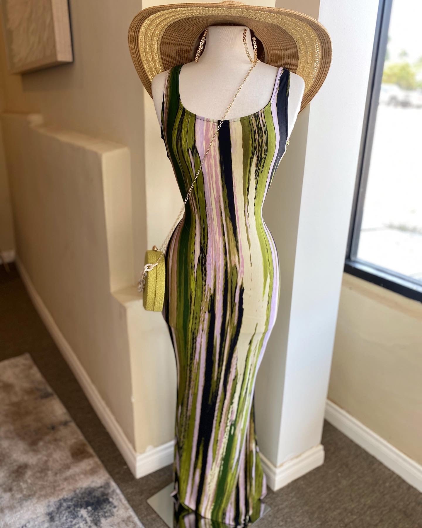 Pattern Maxi W/ Mask