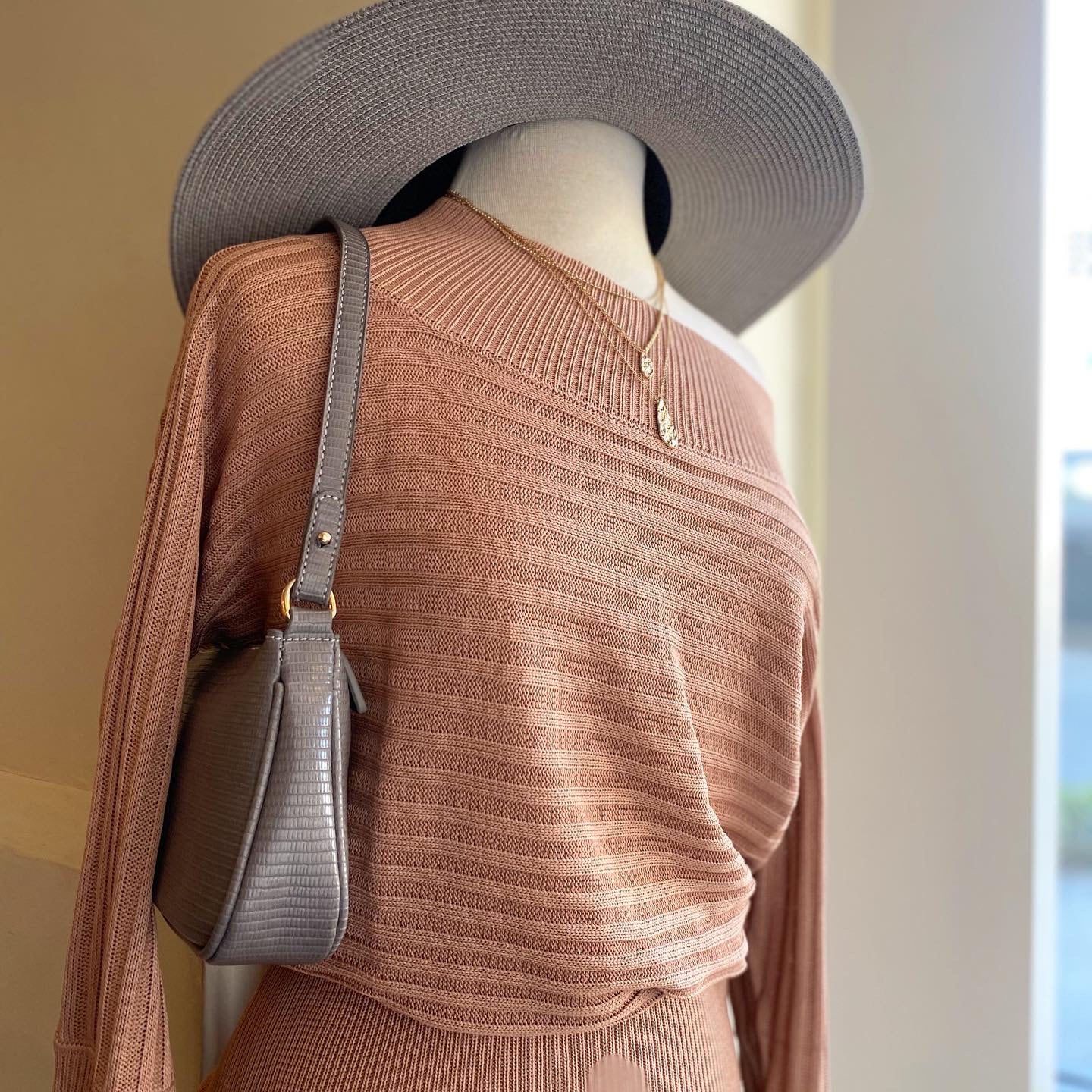 O/S Ribbed Sweater Dress