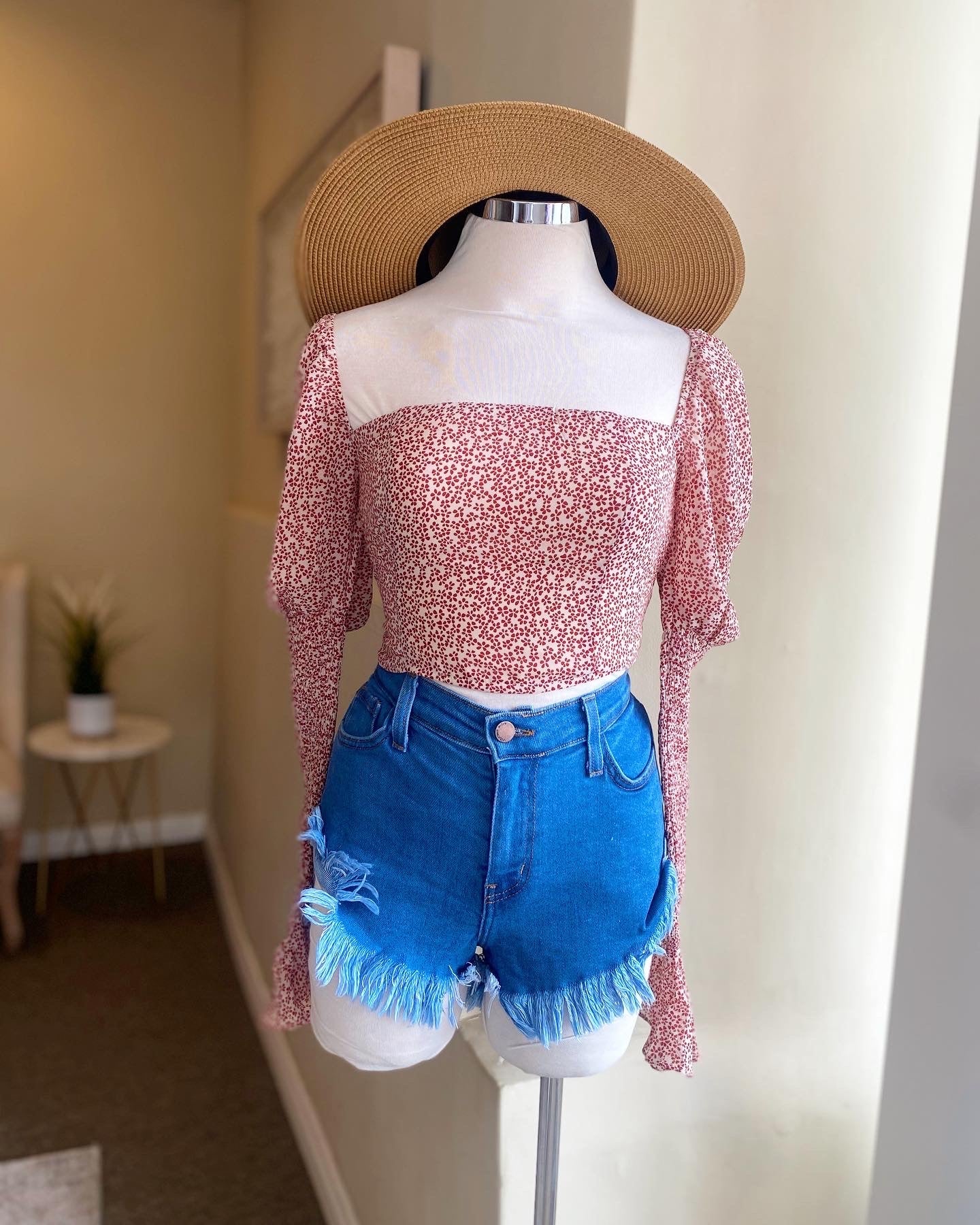 O/S Rouge Arm Pattern Top FINAL SALE
