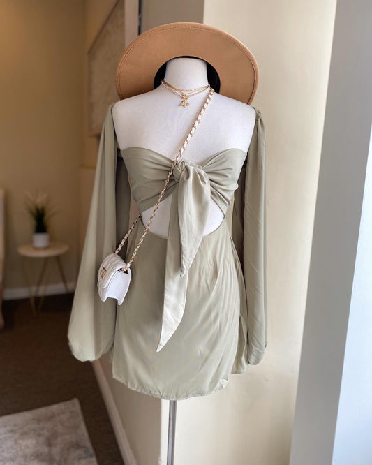 Cut Out O/S Tye Front Dress