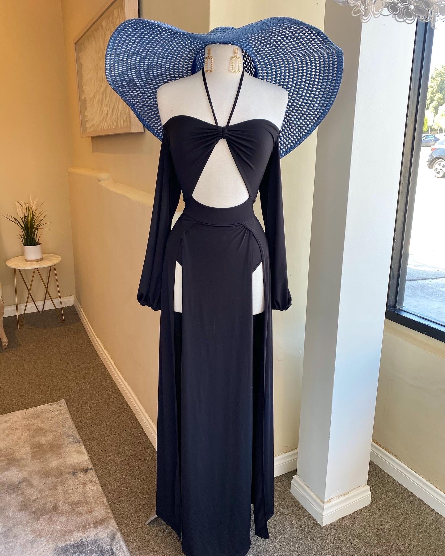O/S Long Sleeve Side Slit Dress