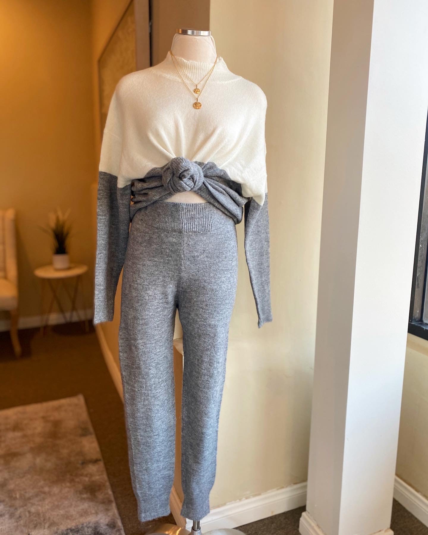 Two Tone Turtle Neck Set