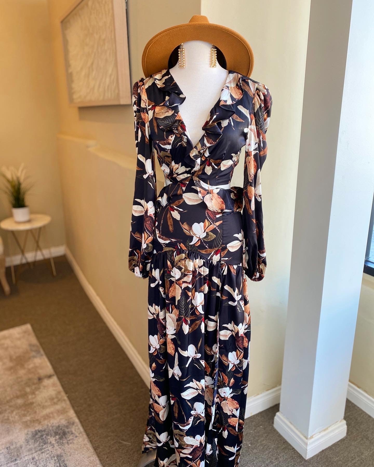 Front Tye Cut Out Maxi FINAL SALE