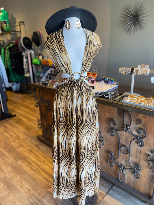 Cutout O Ring Maxi Dress