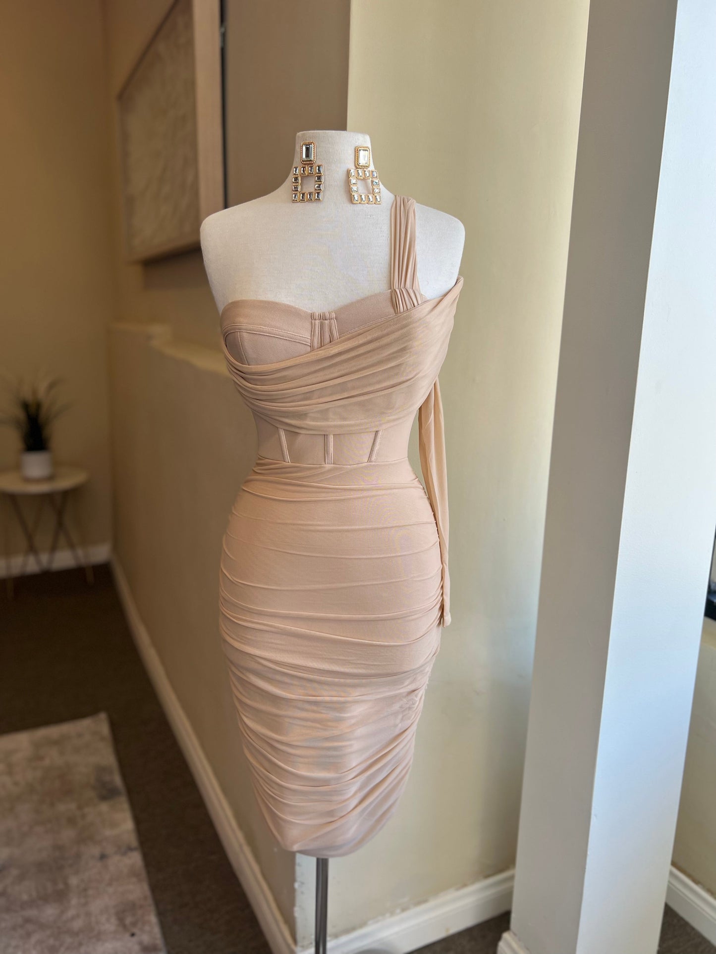 One Sleeve Bustier Top Midi