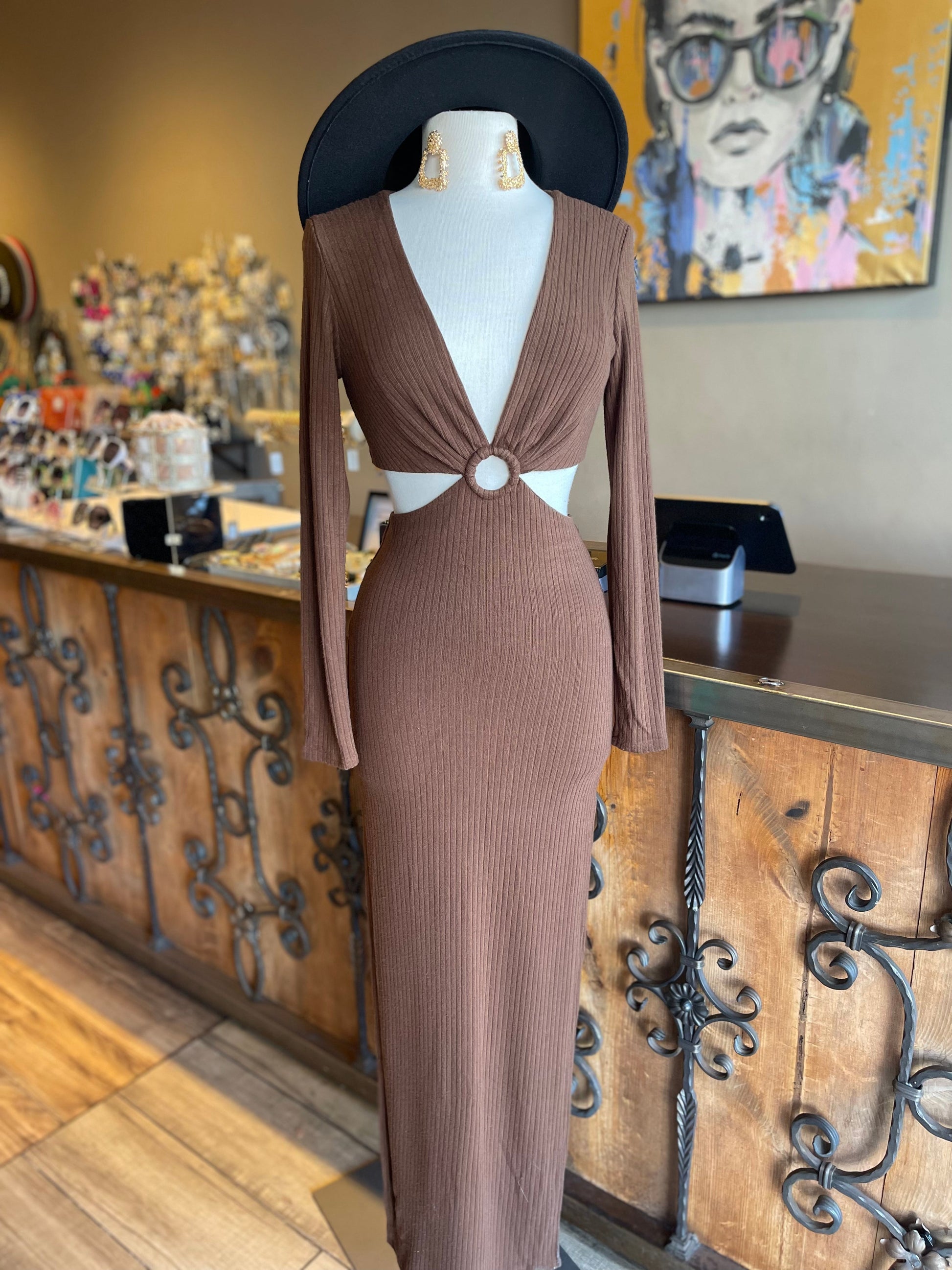 Long Sleeve Keyhole Dress - L Brown Long Sleeve Keyhole Dress - L Brown